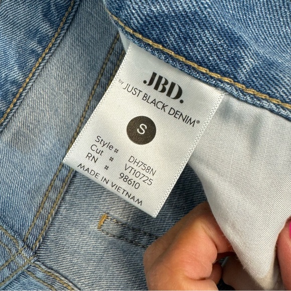 NEW JBD Crossover High Waist Mom Jeans SM - Picture 5 of 7